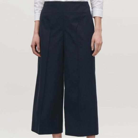 COS Cotton Wide Leg Cropped Trousers - Picture 3 of 16